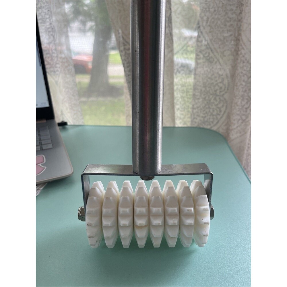Commercial Grade Dough Perforator, Pizza, Pastry. Winco